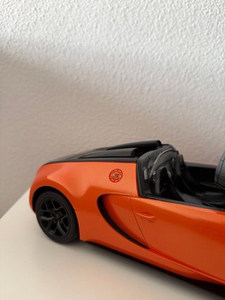 Coche teledirigido Bugatti Veyron Naranja