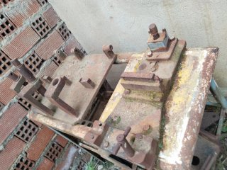 Bancos de trabajo SEAT antiguos