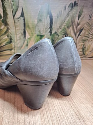 Zapatos de tacón - piel genuina