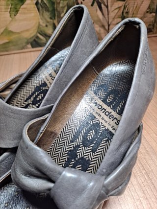 Zapatos de tacón - piel genuina