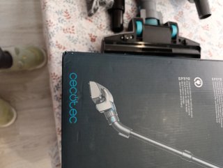Aspirador Cecotec con cable