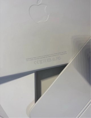Funda con teclado para el iPad 10ªGen y 11ª Gen