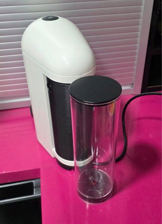 Cafetera Nespresso Vertuo Plus Blanca