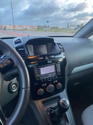 Opel Zafira 2012