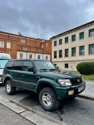 Toyota Land Cruiser 2002