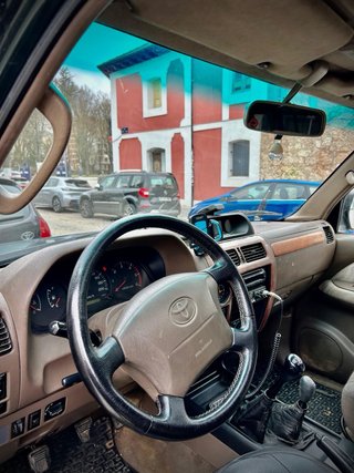 Toyota Land Cruiser 2002
