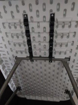 Mesa auxiliar plegable blanca