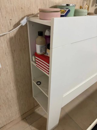 Cabezal de cama Ikea blanco
