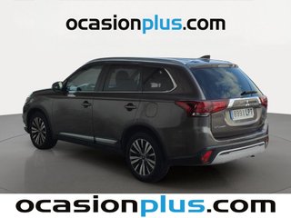 Mitsubishi Outlander 200 MPI Motion 2WD CVT 110 kW (150 CV)