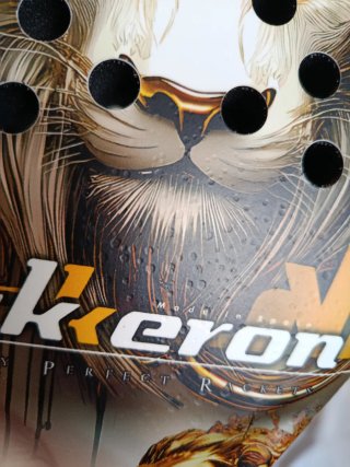 ¡¡¡ÚNICA PALA.!!! PALA DE PADEL AKKERON ORO A25.