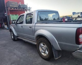 Nissan 385672 paragolpes trasero 85014vk401 pickup