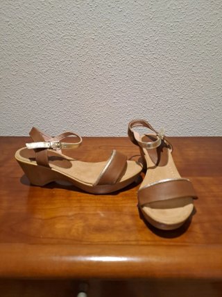 Sandalias cómodas mujer marrón/doradas T37