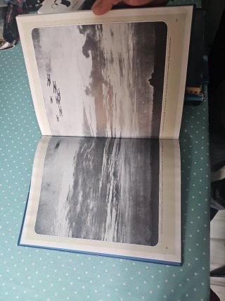 Lote 4 libri di aviazione (illustrati)