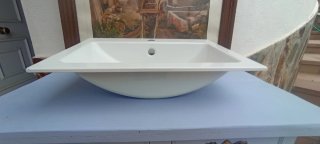 Lavabo de cerámica blanco