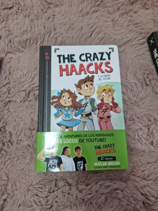 The Crazy Haacks y la cámara imposible, más libros