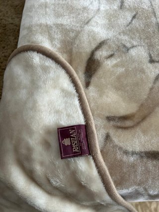 Manta terciopelada floral para cama 150cm