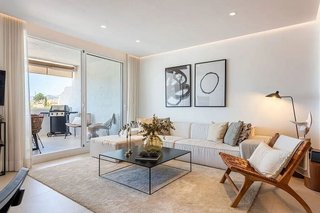 Piso en venta en Nueva Andalucía centro en Marbella