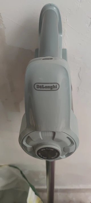Aspiradora DeLonghi Ligera Gris