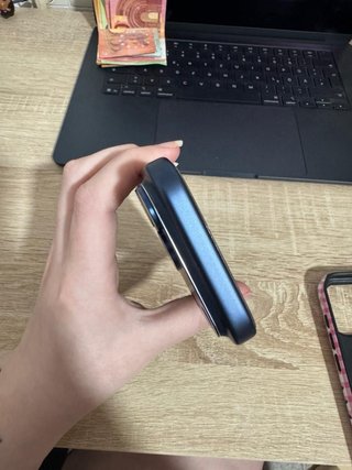 iPhone 17 Pro - 256GB - Azul Oscuro