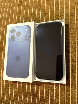 iPhone 17 Pro - 256GB - Azul Oscuro