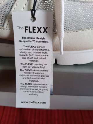Zapatos deportivos The Flexx plateados y blancos