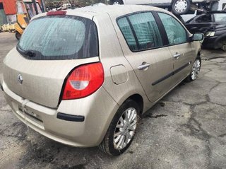 Renault 8200399038 centralita motor clio 366345