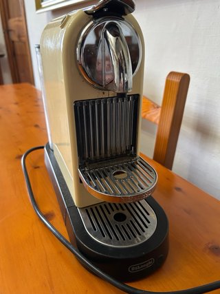 Cafetera Nespresso Para reparar o recambios.!