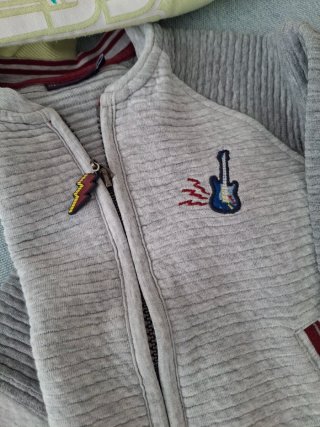 Lote 7 prendas: Sergent, Adidas, sudaderas