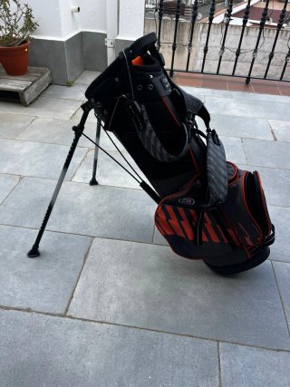 Bolsa de golf US Kids con palos