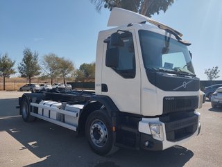 Volvo FE 320-CAMIONES GANCHOS PORTACONTENEDORES