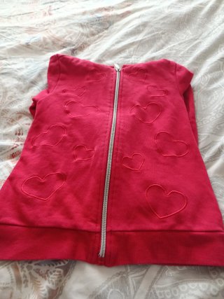 Chaqueta de chándal con corazones T122