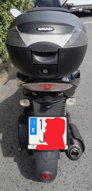 Aprilia SR Max 125 Scooter ( 11.900km)