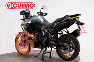 SUZUKI V-STROM 800