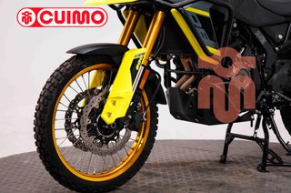 SUZUKI V-STROM 800