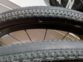 Cubiertas Hutchinson Caracal Tubeless Ready
