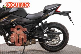 QJ MOTOR SRK 700