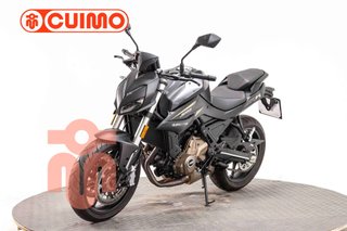 QJ MOTOR SRK 700