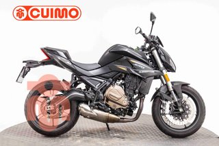 QJ MOTOR SRK 700