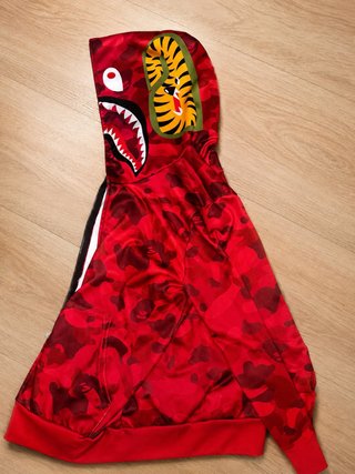 Chaqueta BAPE Roja Camuflaje