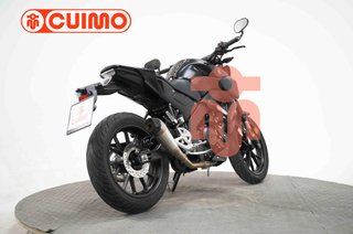 YAMAHA MT 125