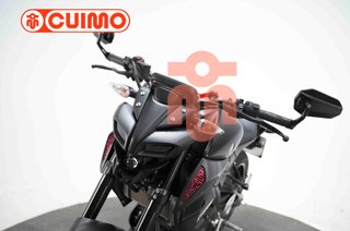 YAMAHA MT 125