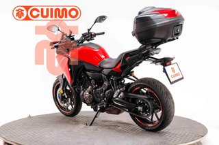 YAMAHA TRACER 7
