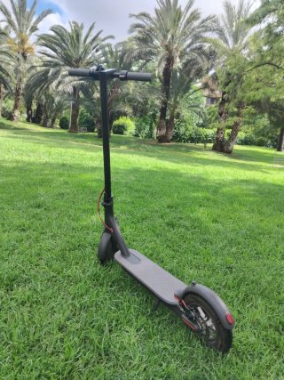 Patinete Eléctrico Xiaomi Mi Scooter 365