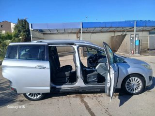 Ford Grand C-MAX 2012