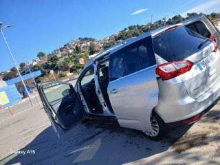Ford Grand C-MAX 2012