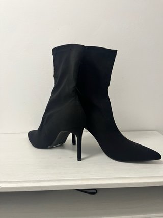 Botines Bershka Negros Talla 38