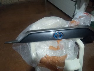 Moldura trasera de Toyota rav4 híbrido