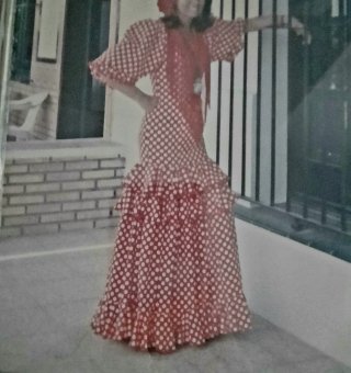 Traje de flamenca amarillo lunares negro T40