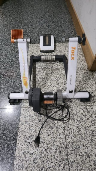 Rodillo Tacx Flow magnético