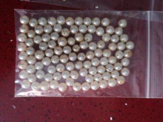 Lote de perlas de varios tamaños
